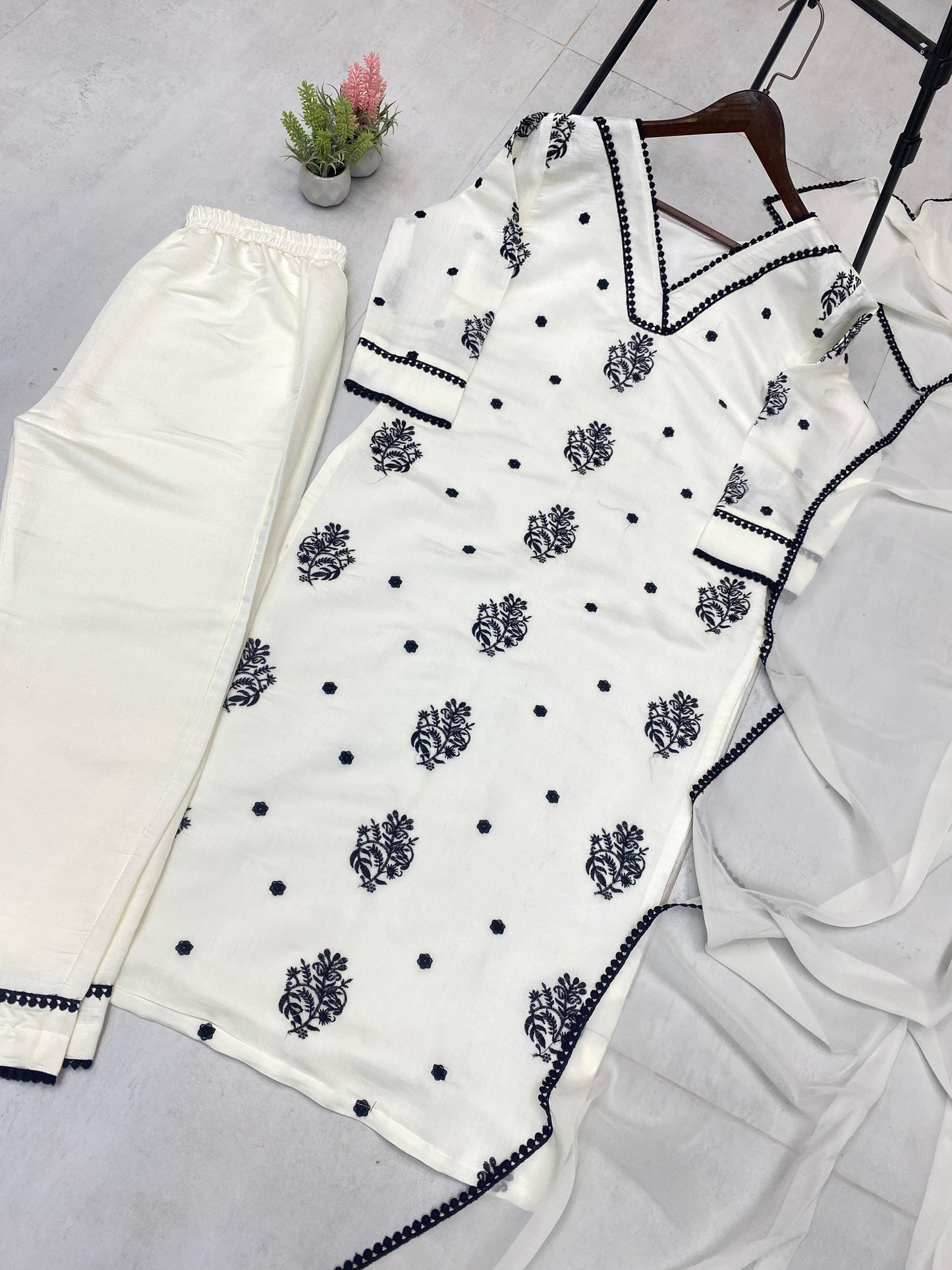 Roman Silk White Color Straight Salwar Suit