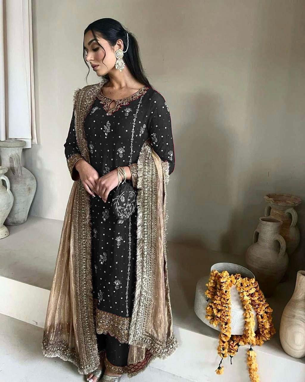 Outstanding Georgette Black Color Salwar Suit